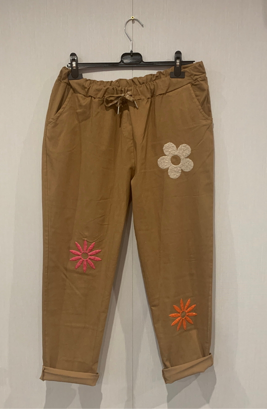 Broek Mona bloemen CAMEL